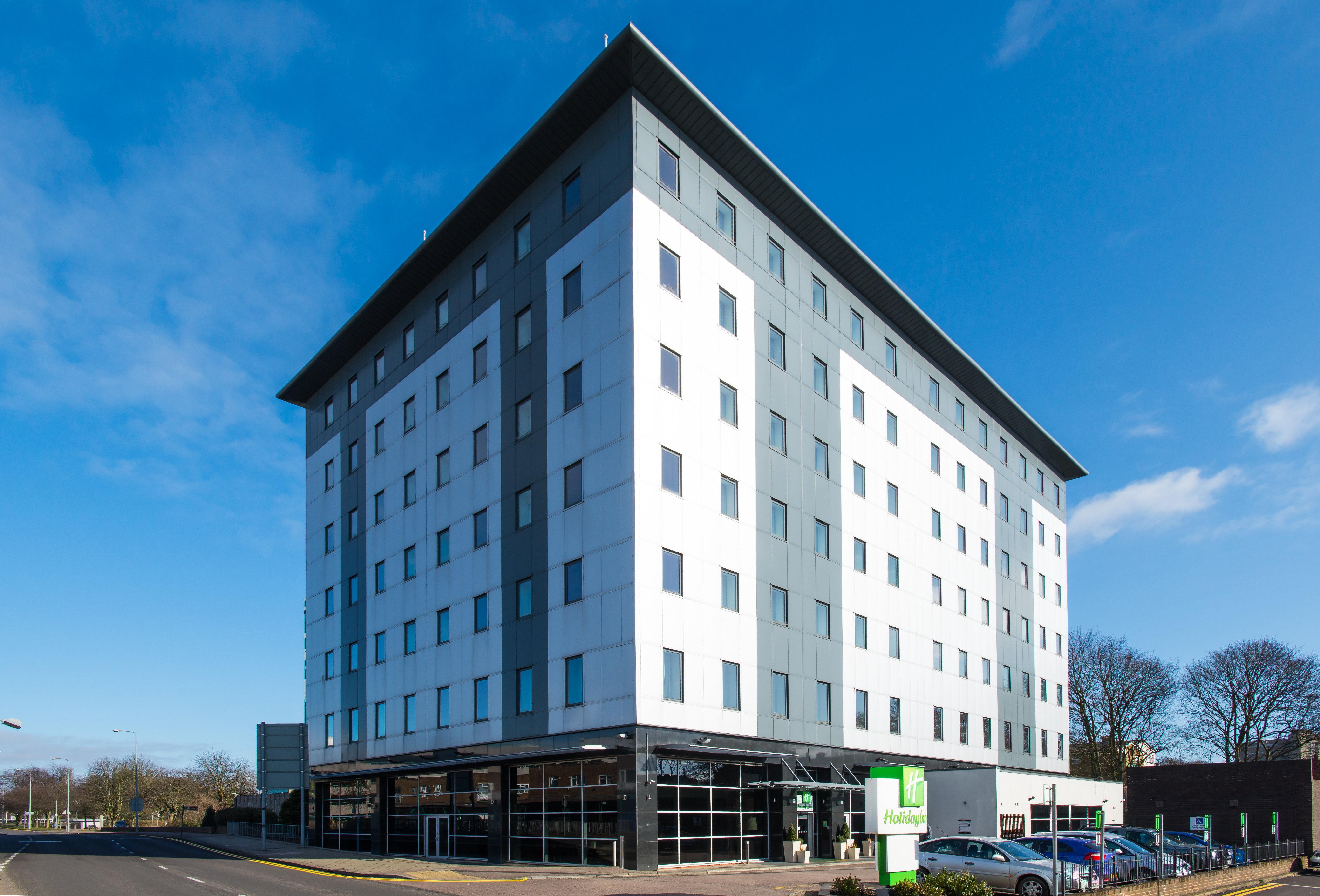 Holiday Inn Stevenage, An Ihg Hotel Zewnętrze zdjęcie